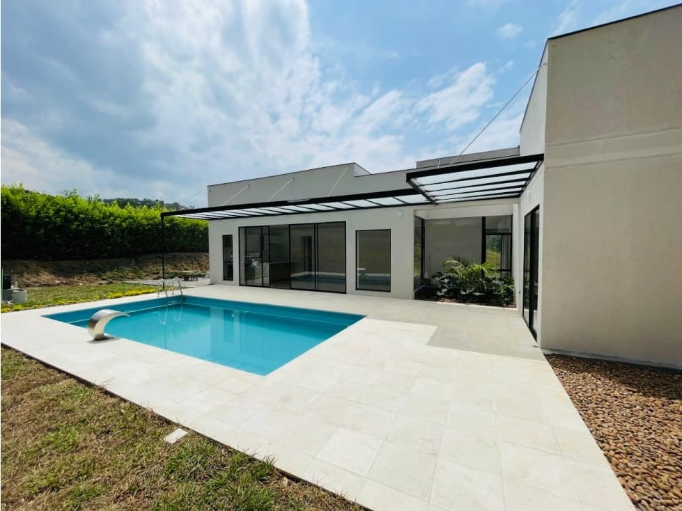 Venta de casa campestre en el Km 41 - 1