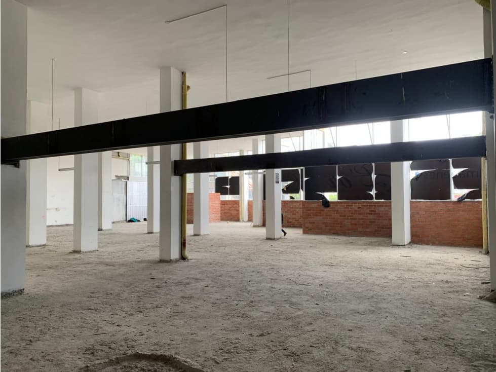 Venta de bodega en Alta Suiza - 1