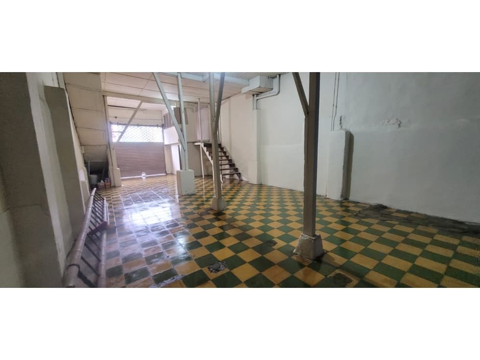 Venta de bodega en Liborio - 1