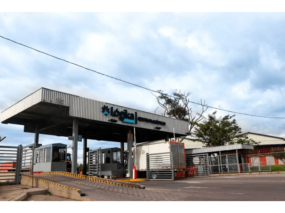 BODEGA ARRIENDO LOGIKA MADRID DE 2.750 M2 - 1