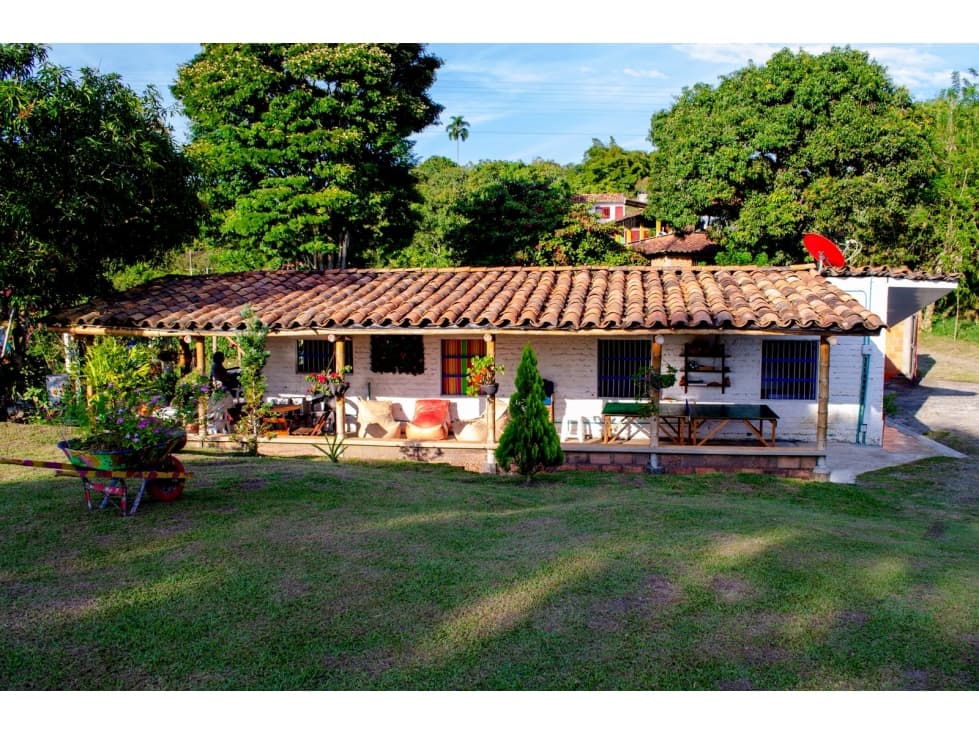 VENDO FINCA CAMPESTRE EN ALCALA VALLE DEL CAUCA - 1