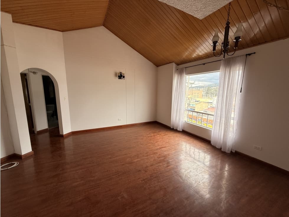 APTO - JJ CAMACHO: calidez y comodidad - 1