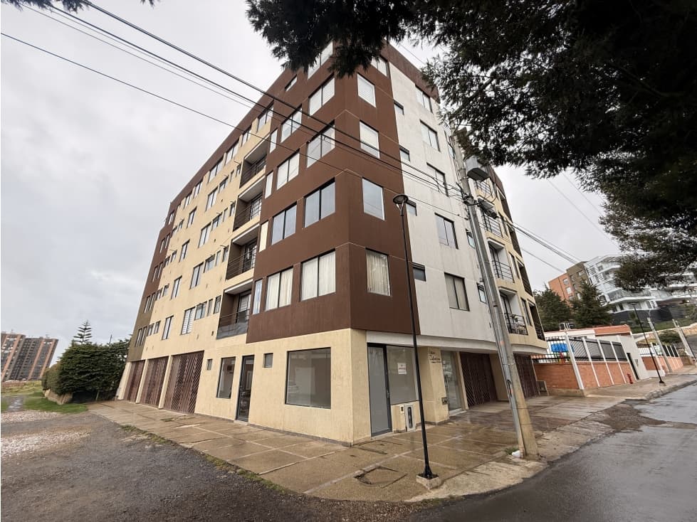 Apto - Edificio Valentina: tranquilidad y cercania - 1