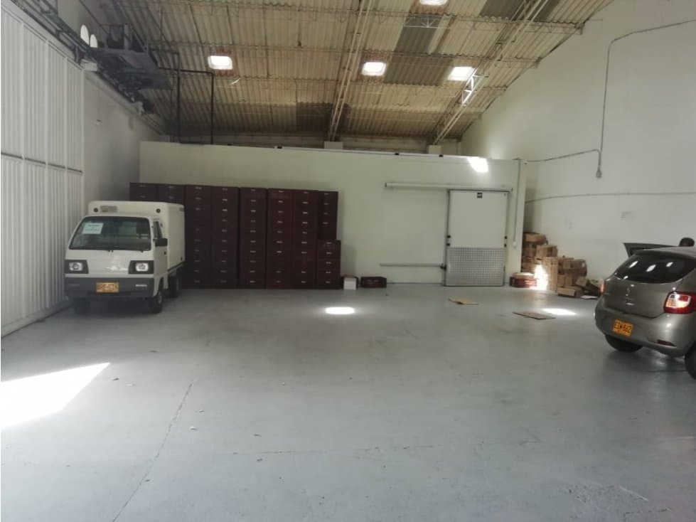 VENTA BODEGA EN: ENVIGADO VIA AV POBLADO A SABANETA - 1