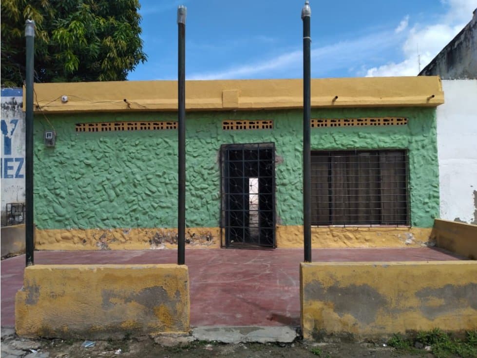 CASA EN ARRIENDO - 1