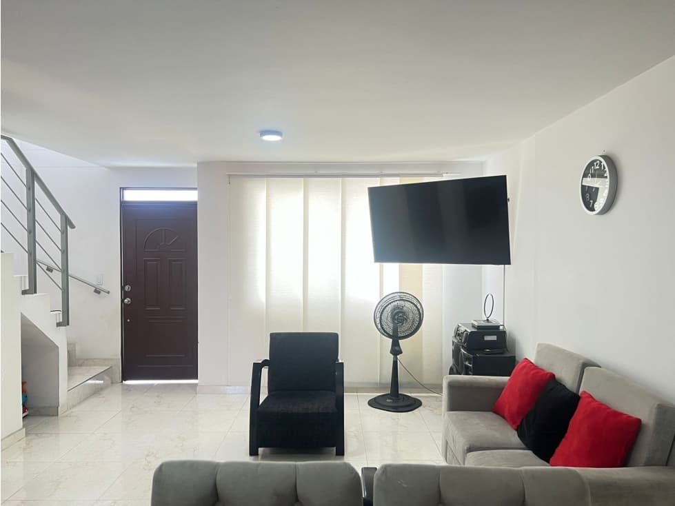 SE VENDE HERMOSA VIVIENDA EN EL CONJUNTO VILLAS DE ZARAGOZA - 1