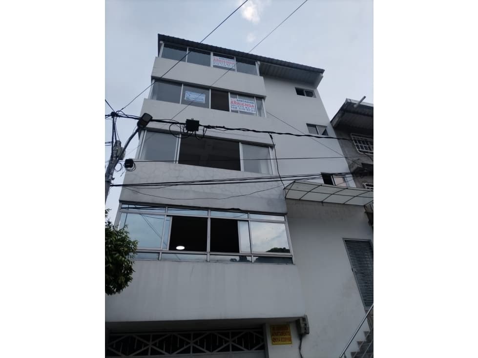 SE ARRIENDA APARTAMENTO EN GRAN COLOMBIA PISO 4 - 1