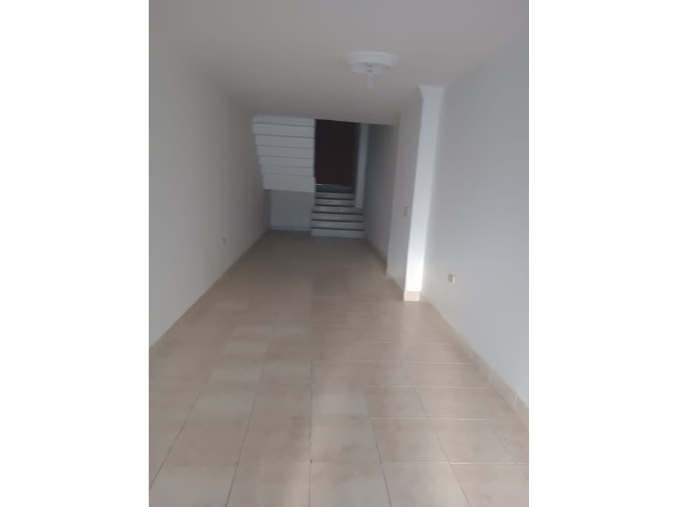 SE ARRIENDA APARTAESTUDIO EN EL BARRIO LLERAS RESTREPO CÚCUTA - 1