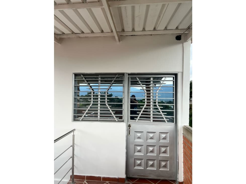 SE ARRIENDA APARTAMENTO EN EL BARRIO EL PARAMO - 1