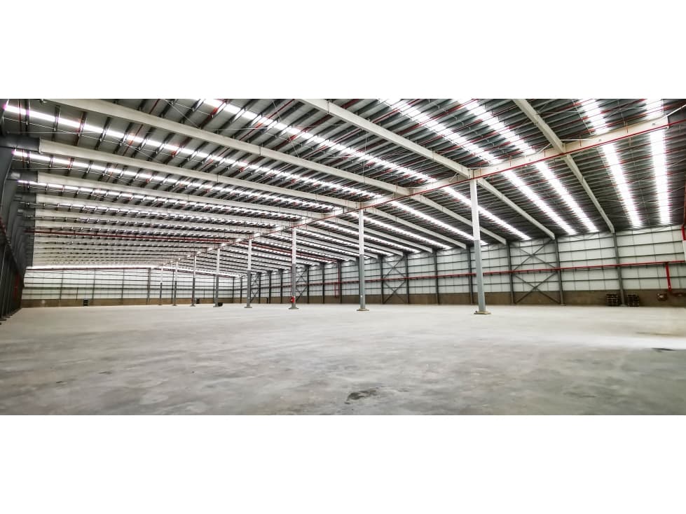 Se Arrienda Bodega Clase A+ Autopista Medellín 4.800 M2 - 1