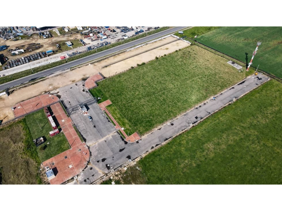 Venta de Terreno 3.550 M2 - 1