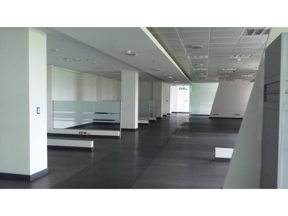 Arrienda Oficinas Autopista Medellín 2.132 M2 - 1
