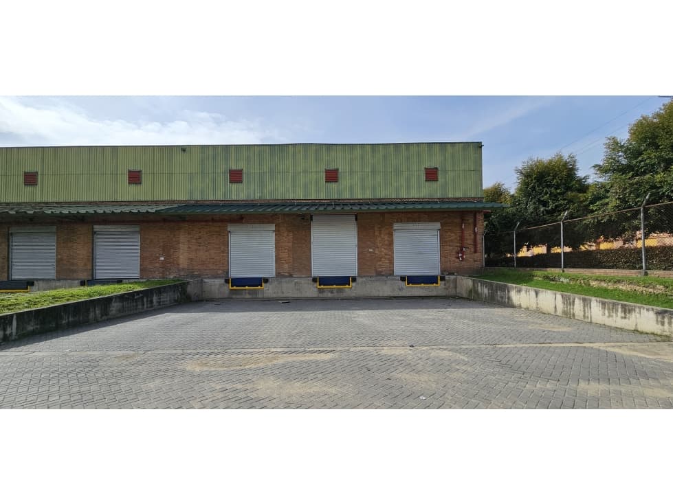 Arriendo Bodega Calle 13 Mosquera 1.333 M2 Muelles Elevados - 1