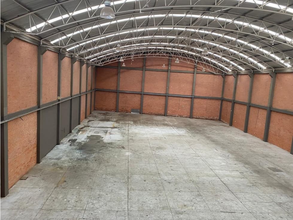 ARRIENDA BODEGA 2.472 M2 MOSQUERA - 1
