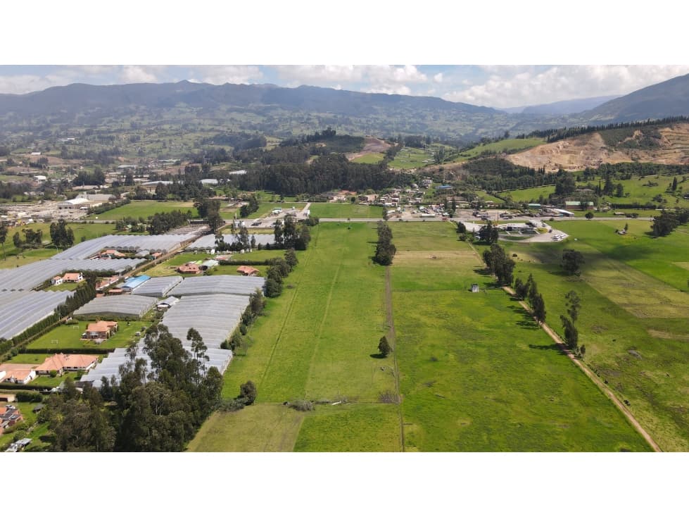 LOTE INDUSTRIAL VENTA 64.000 M2 COGUA - 1