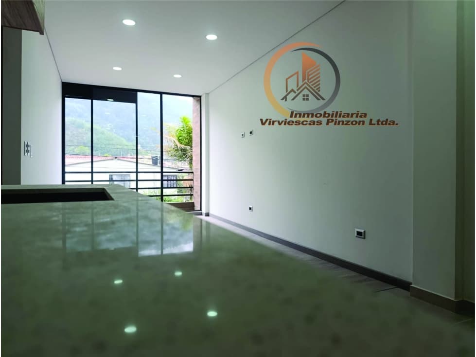 SE VENDE APTO EN COTA - 1