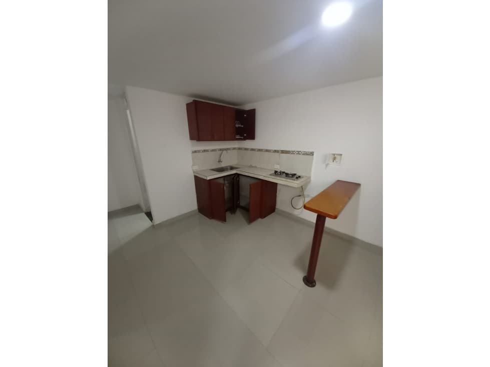 SE ARRIENDA APARTAESTUDIO EN EL CESPEDES CON SERVICIOS - APTO 8 - 1