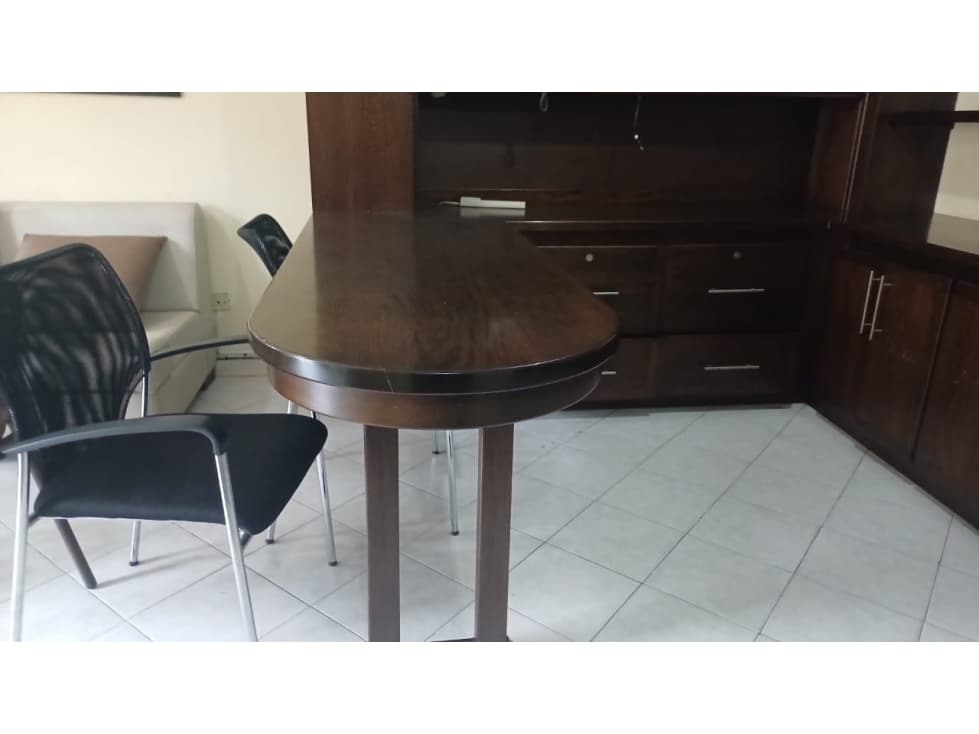 Oficina en Arriendo Cerca al Parque Rionegro - 1