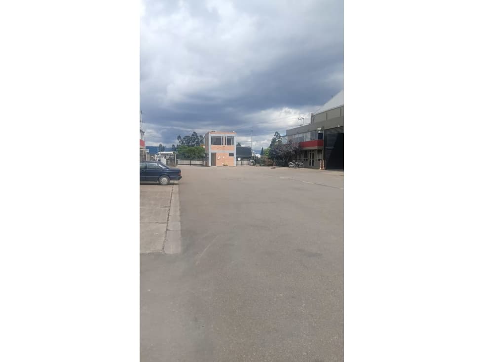 BODEGA CALLE 80 PARQUE INDUSTRIAL - 1
