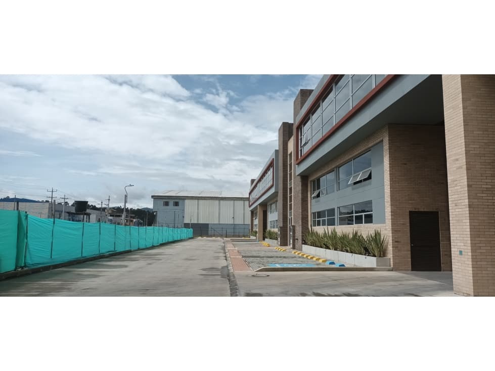 BODEGAS TOCANCIPA LOG E INDUSTRIA TRIPLE ALTURA LIBRE CAPACIDAD KVA - 1