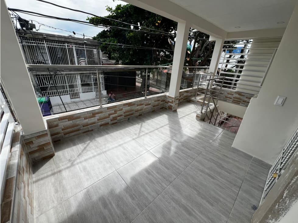 APARTAMENTO EN ARRIENDO SEGUNDO PISO SECTOR EL PARQUE - 1