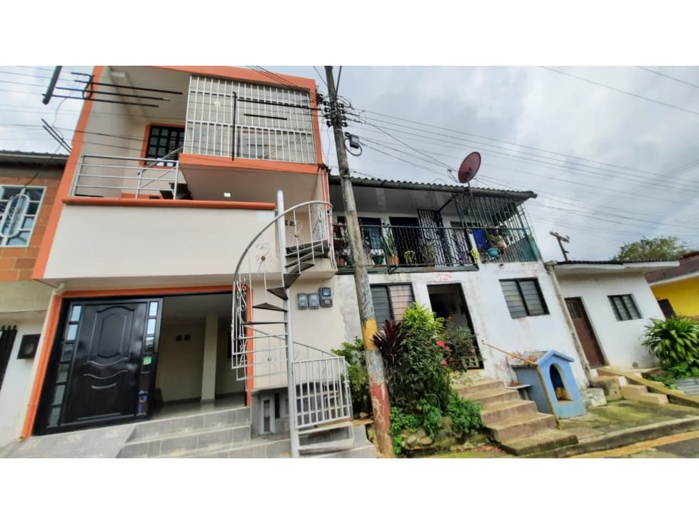 ref 989a la cumbre/casco urbano/vendo casa - 1