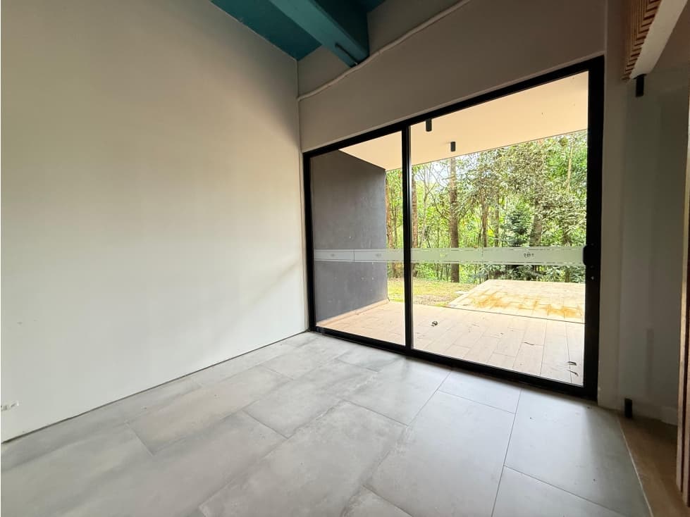 VENTA OFICINA LEMONT, ALTO DE LAS PALMAS, ENVIGADO - 1