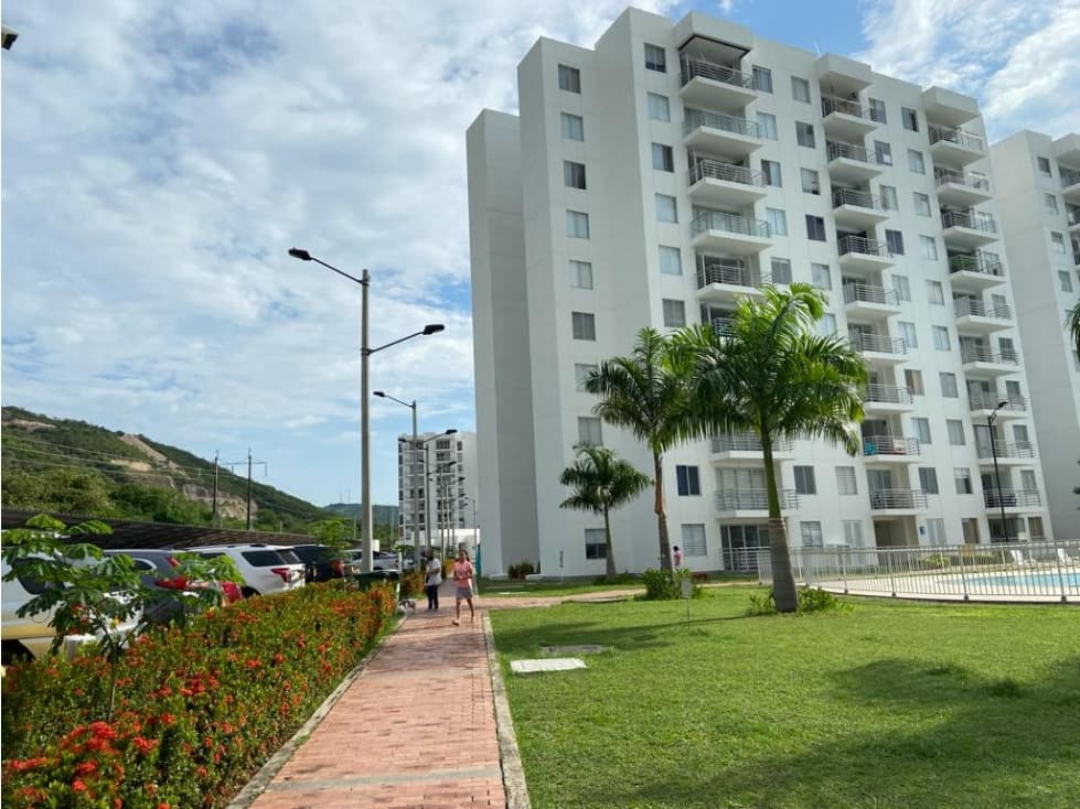 Apartamento en venta en Girardot - 1