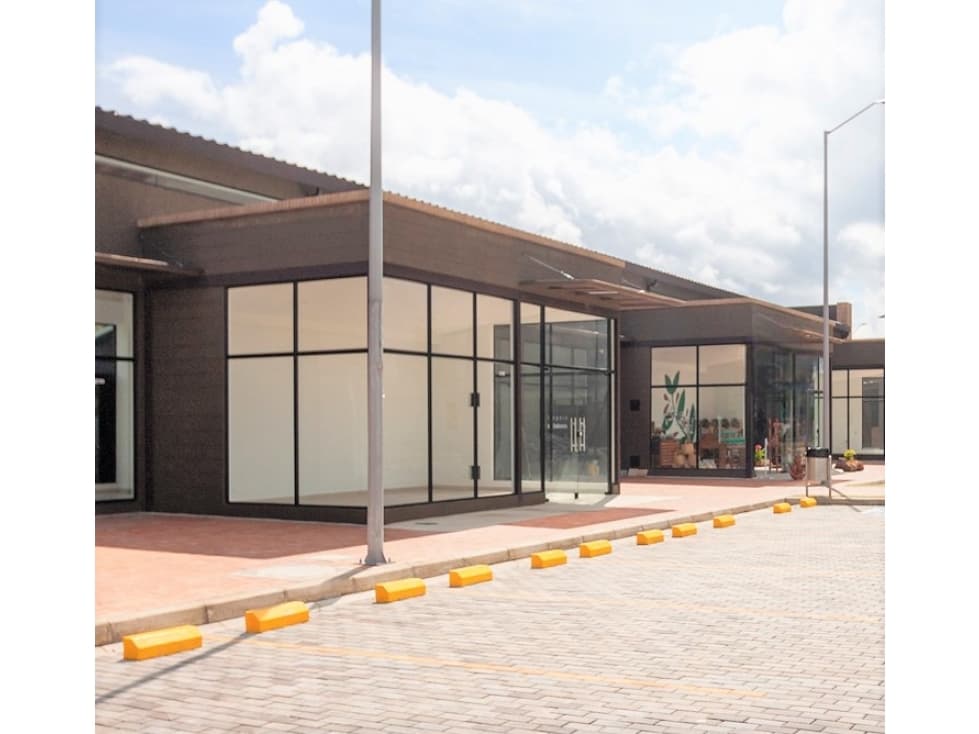 VENDO LOCAL COMERCIAL MONTAÑA PLAZA CAJICA - 1