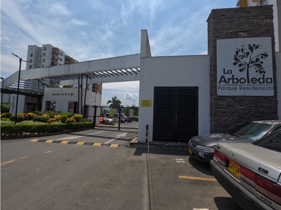 APARTAMENTO DISPONIBLE EN ALQUILER EN JAMUNDI - 1