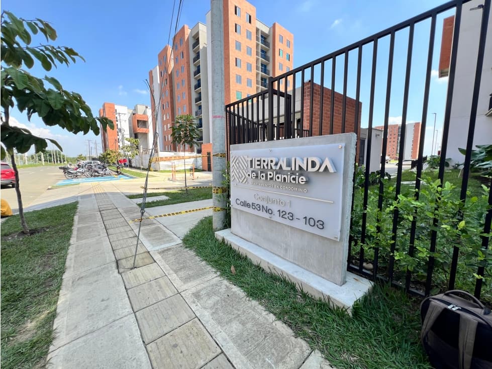 APARTAMENTO EN CIUDAD PACIFICA, TIERRA LINDA LA PLANICIE - 1