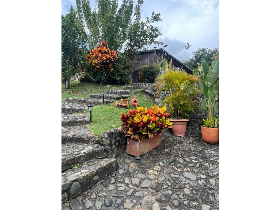 OPORTUNIDAD VENDO CASA CAMPESTRE EN CONDOMINIO LAGO CALIMA - 1