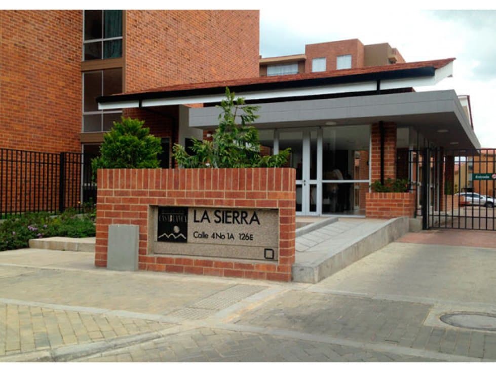 APARTAMENTO MADRID LA SIERRA HACIENDA CASA BLANCA - 1