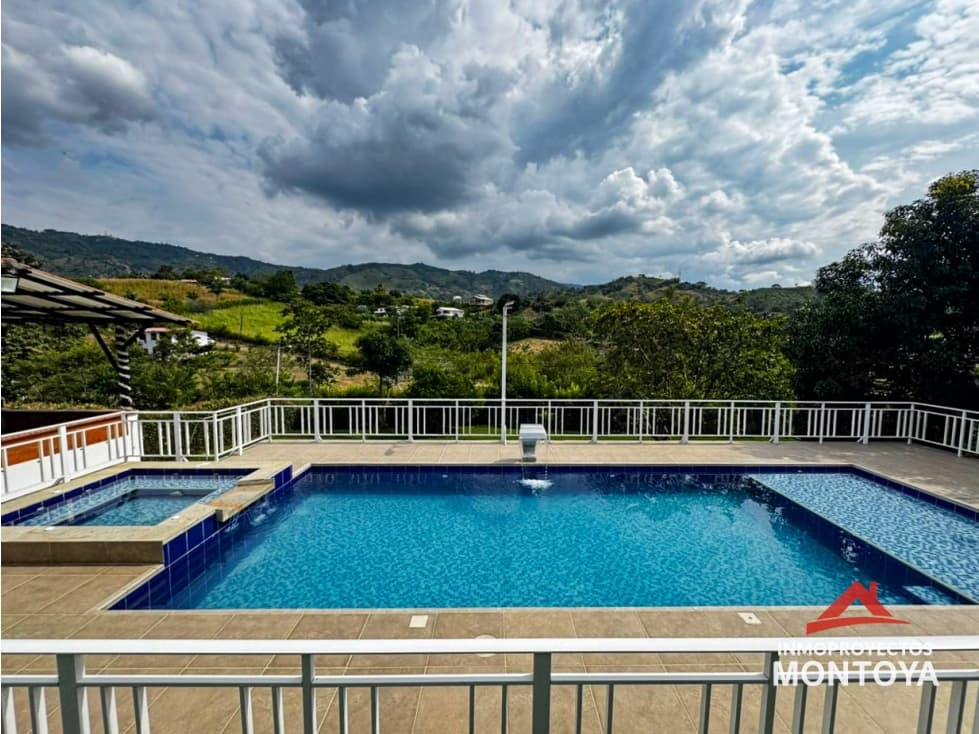 Venta casa campestre sector El Águila, Belalcázar Caldas - 1