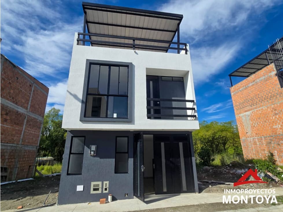 Arriendo Casa en Av. Romelia El Pollo, Dosquebradas - 1