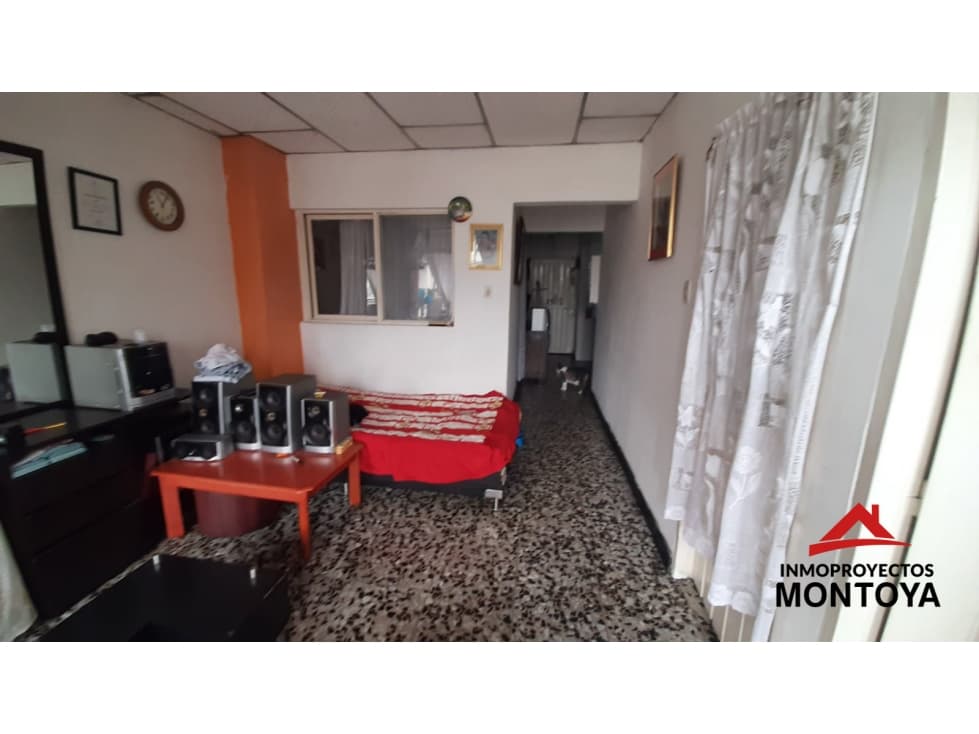 Edificio con 8 rentas en Buenos Aires, Dosquebradas - 1