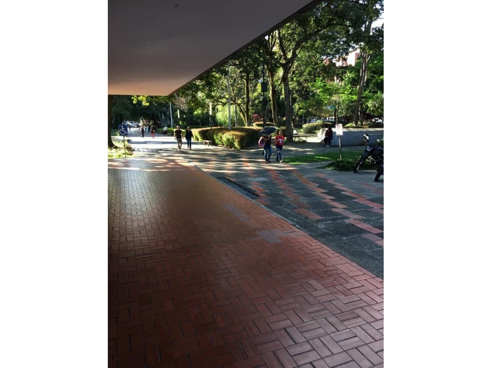 Local para arrendar en suramericana - 1