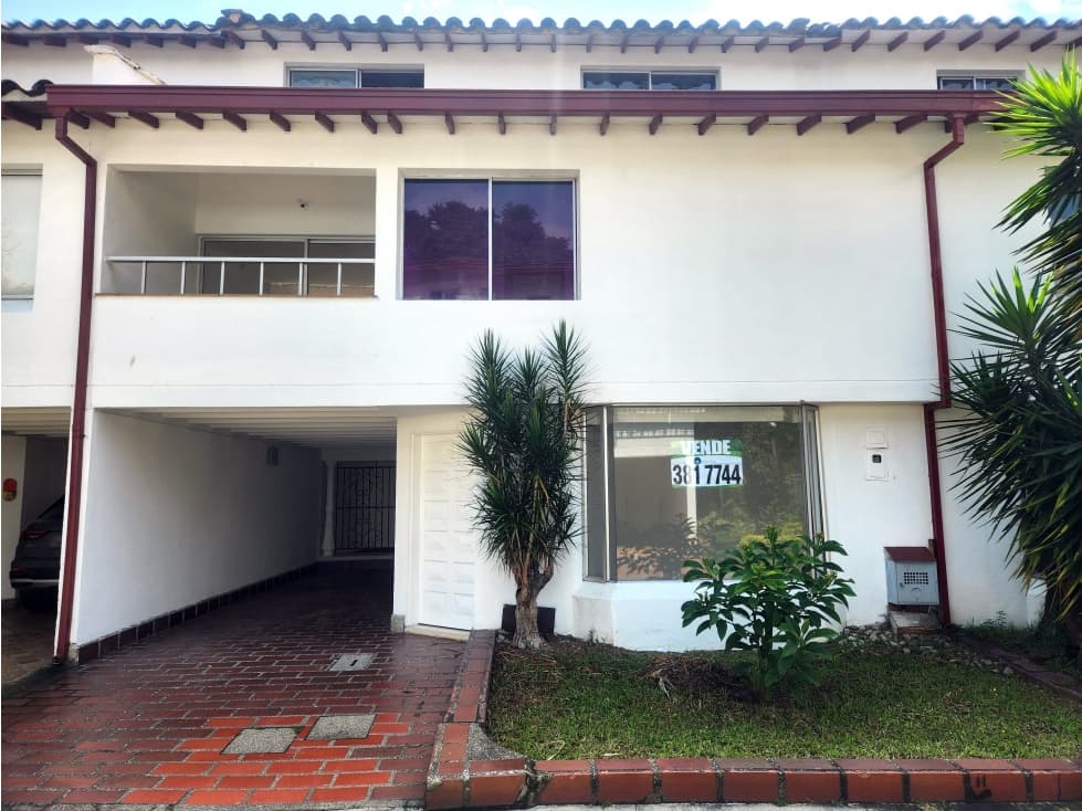 Casa En Venta Envigado Pontevedra - 1