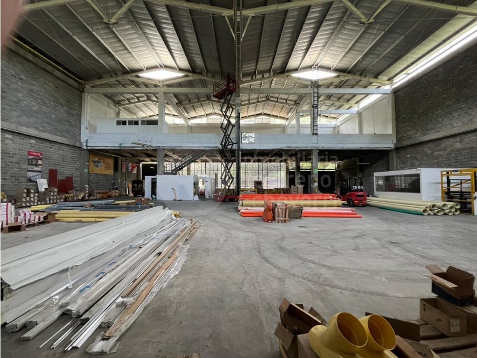 Bodega en arriendo, via La Romelia El Pollo, Pereira - 1