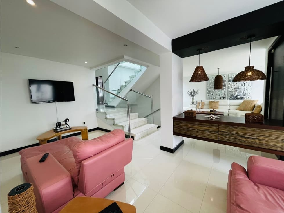 CASA EN VENTA EN EL NORTE DE ARMENIA, QUINDÍO, BARRIO LA CASTELLANA - 1