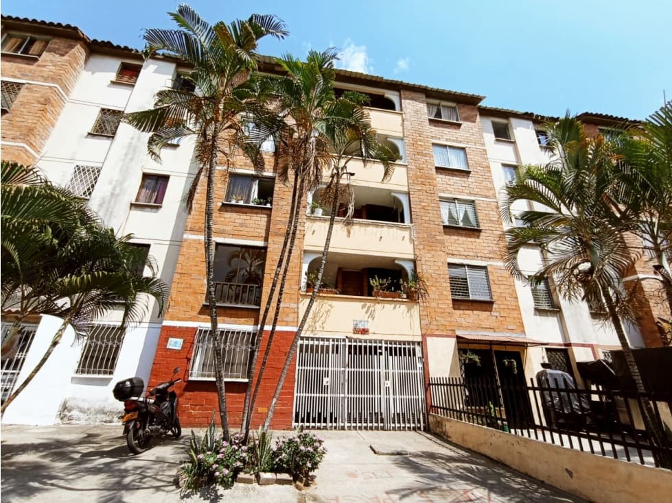 SE ALQUILA APARTAMENTO C.R LOS ALCAZARES AL NORTE DE CALI - 1