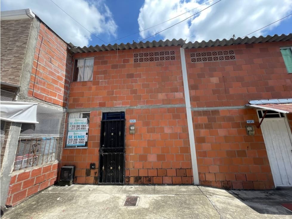 SE ALQUILA CASA EN LOS GIRASOLES CIUDAD DEL SUR - VIA CALI PTO TEJADA - 1