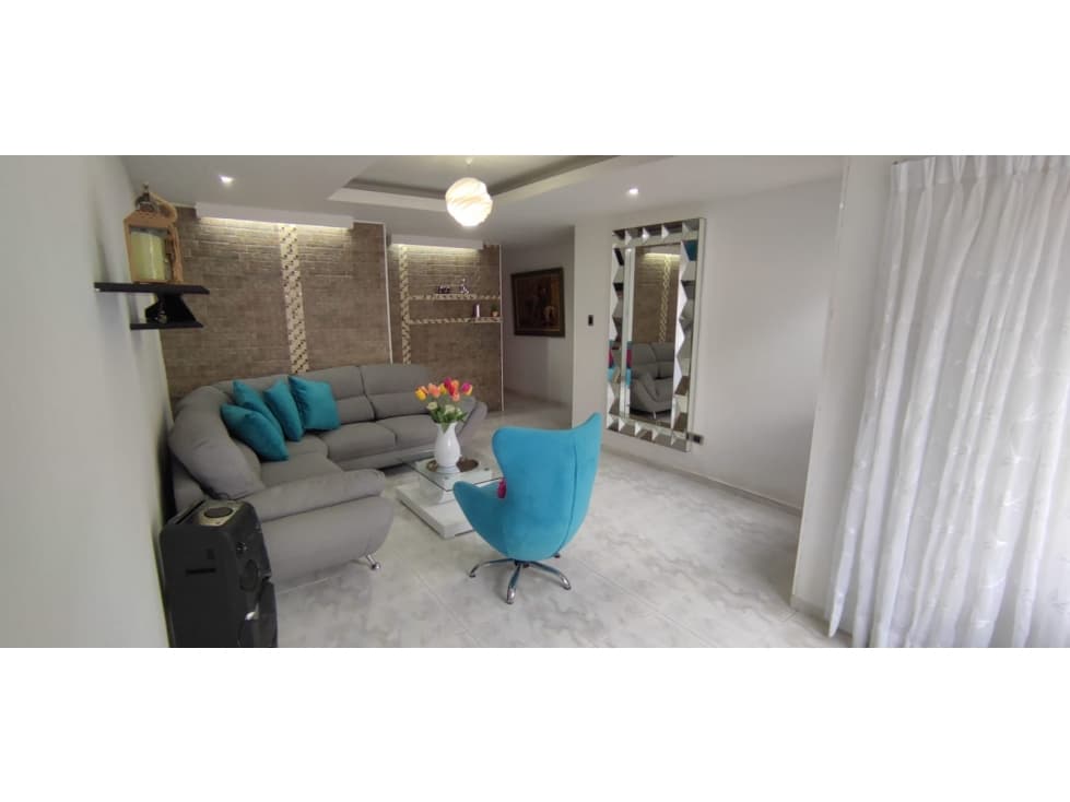 Amplia casa en la Pradera detalles únicos. - 1