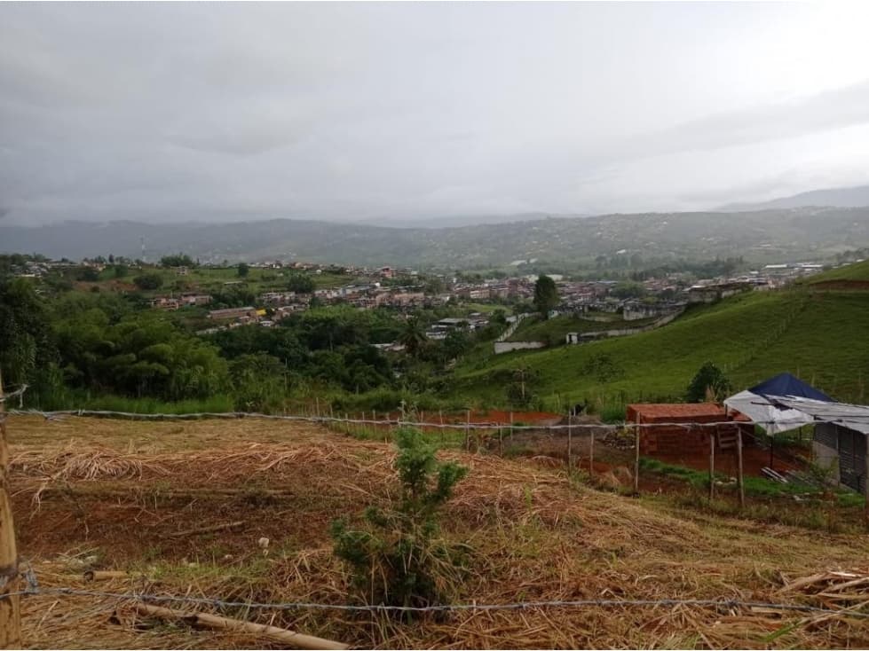 SE VENDE LOTE EN DAGUA - 1