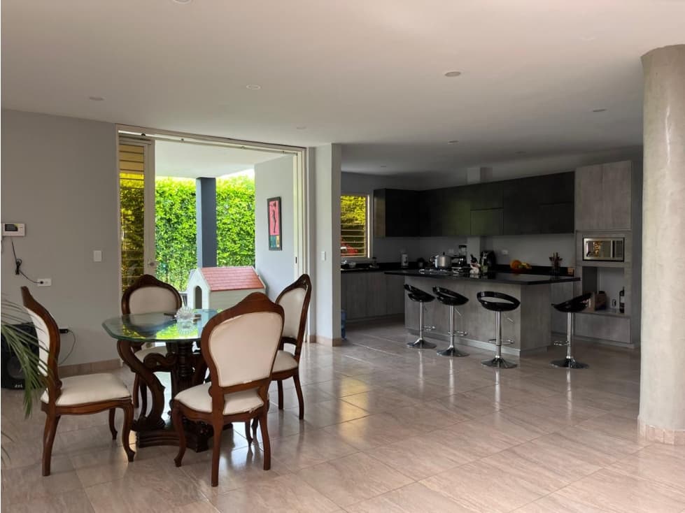 Venta de casa campestre en Tres Esquinas. - 1