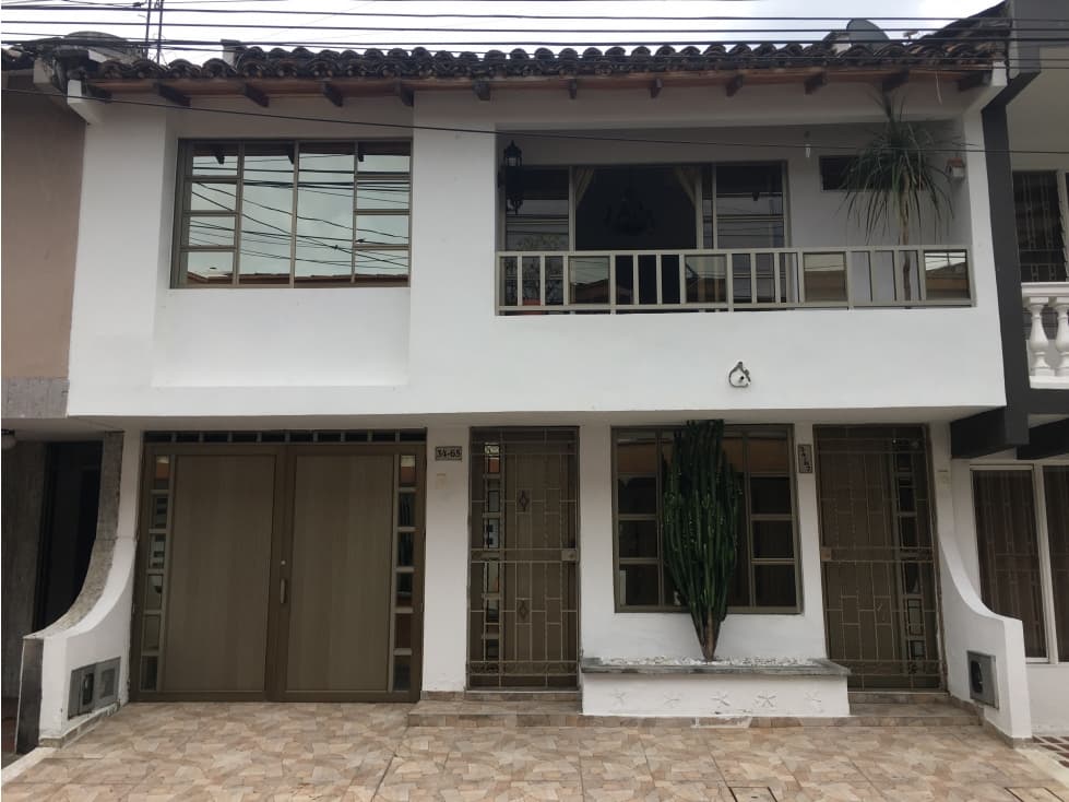 Se vende casa bifamiliar en el barrio Nuevo Alvernia, Tuluá - 1