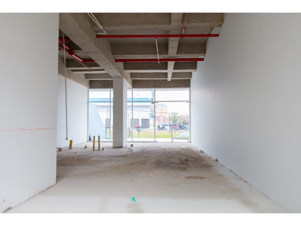 Local Amplio y Super Bien Ubicado Chía - 1