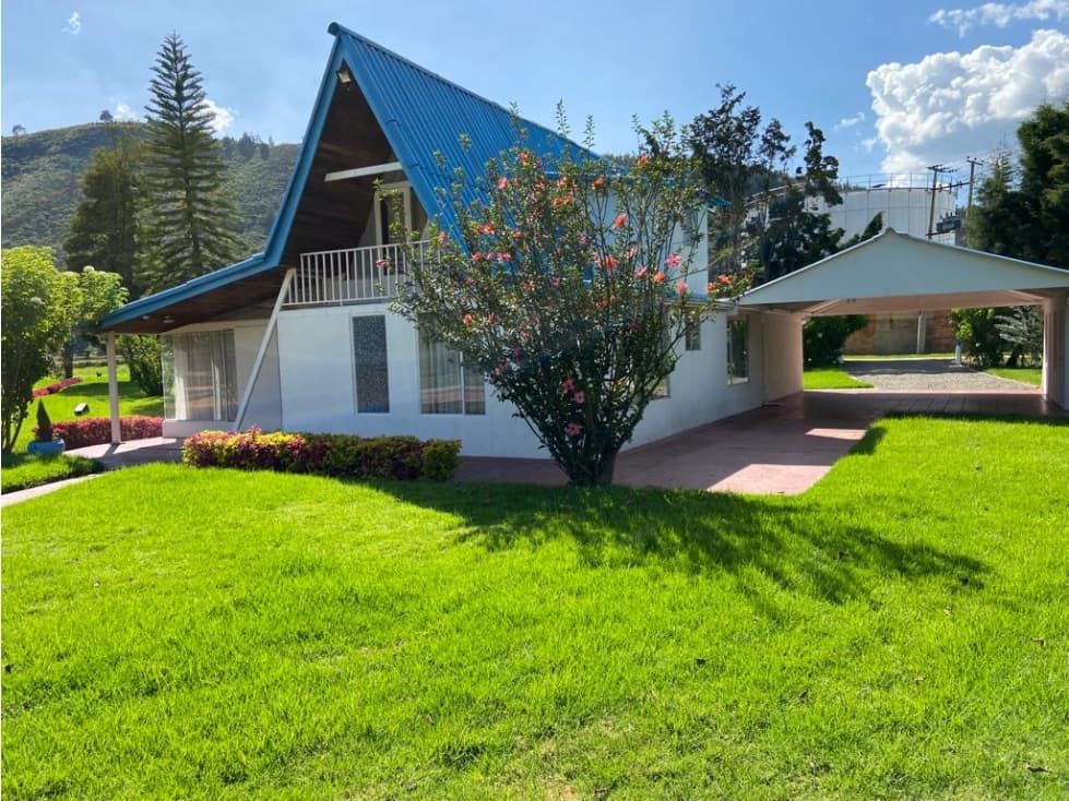 HERMOSA FINCA ENTRE DUITAMA Y TIBASOSA - 1