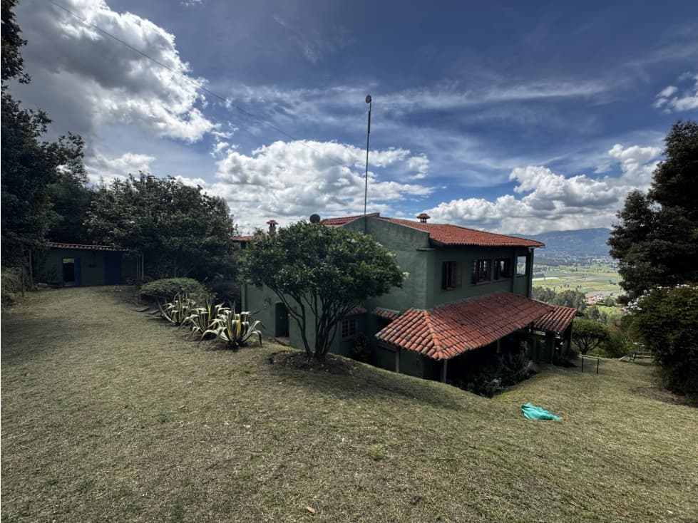 VENTA CASA CAMPESTRE CON LOTE INDEPENDIENTE - 1