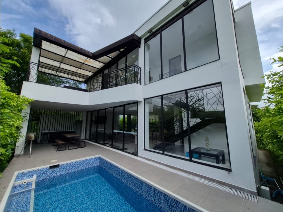 CASA CAMPESTRE EN VENTA CON PISCINA PRIVADA, FLANDES TOLIMA - 1